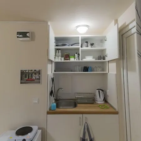Gallery A10 Downtown Apartment